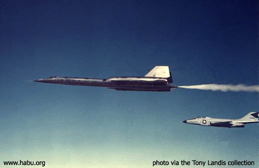 924 dumping fuel in flight; photo via the Tony Landis collection